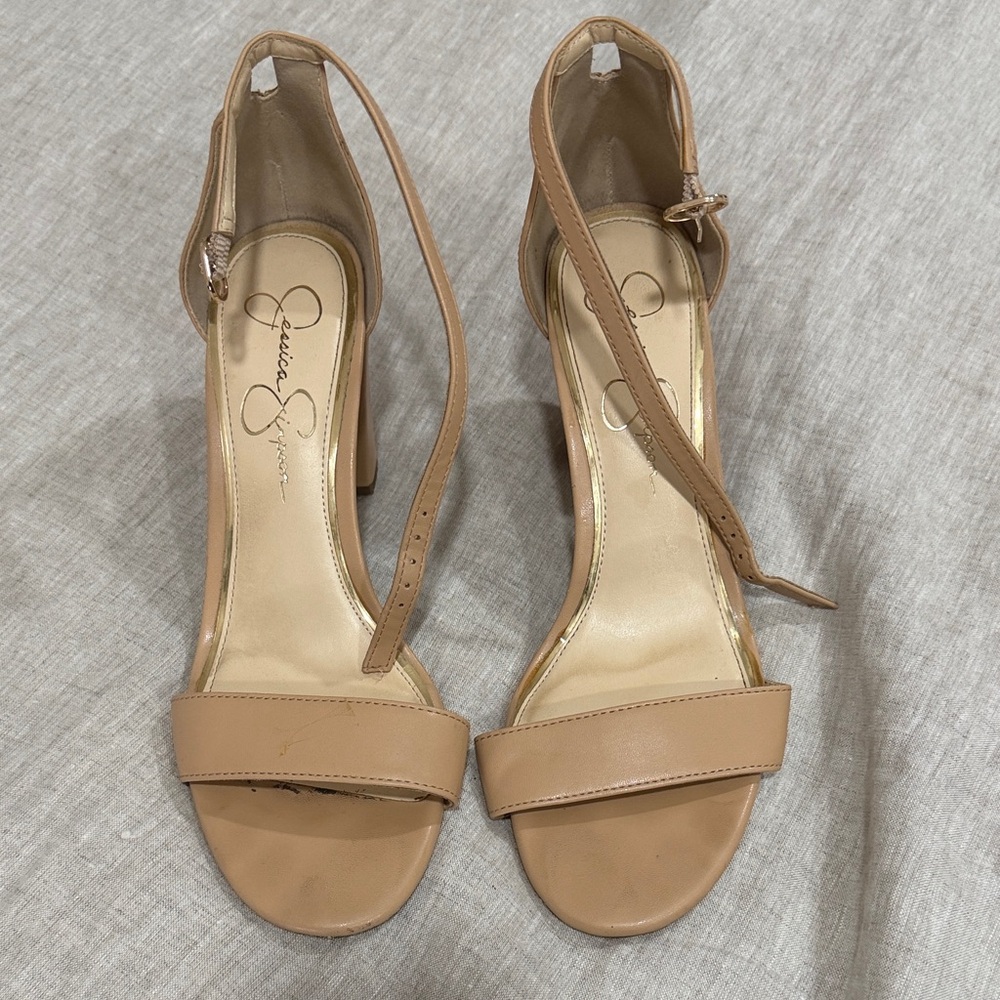Jessica Simpson Nude Heels size 9